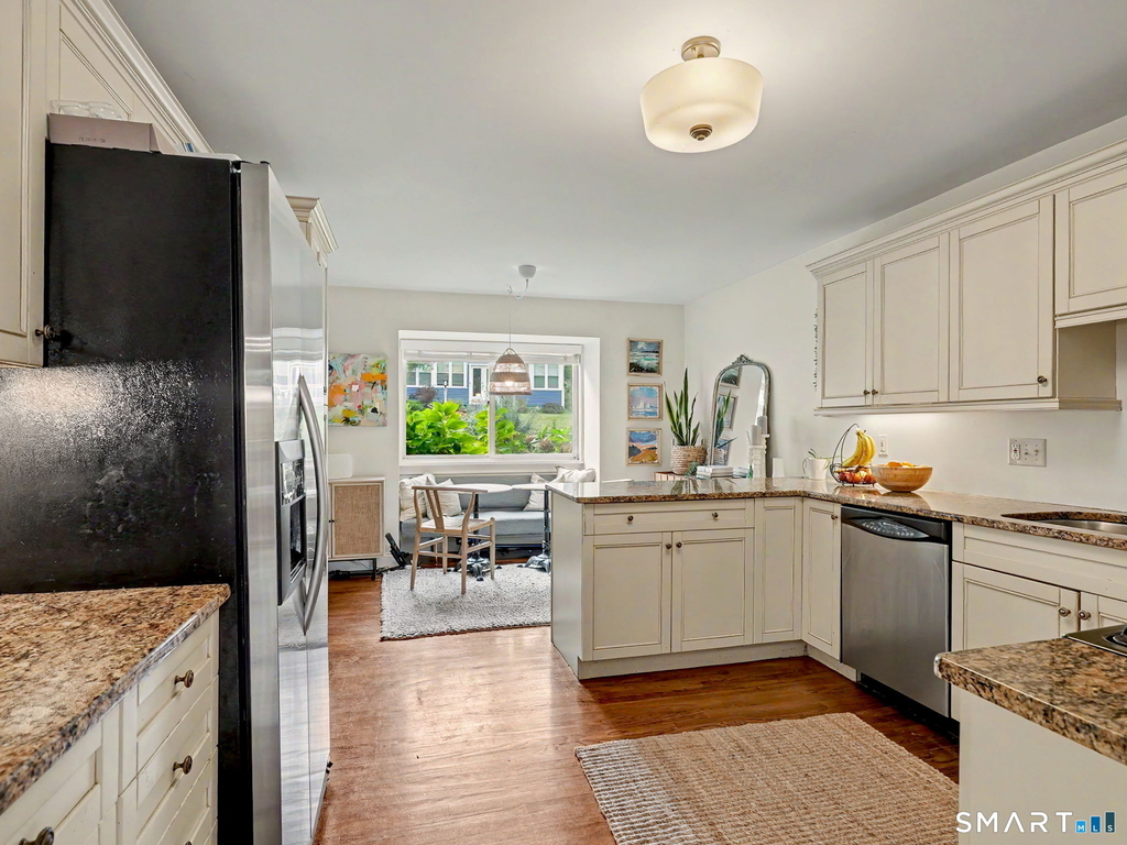56 Rogers Avenue - Photo 15
