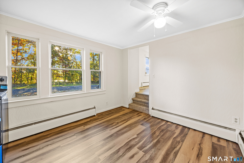 251 East Johnson Avenue - Photo 9