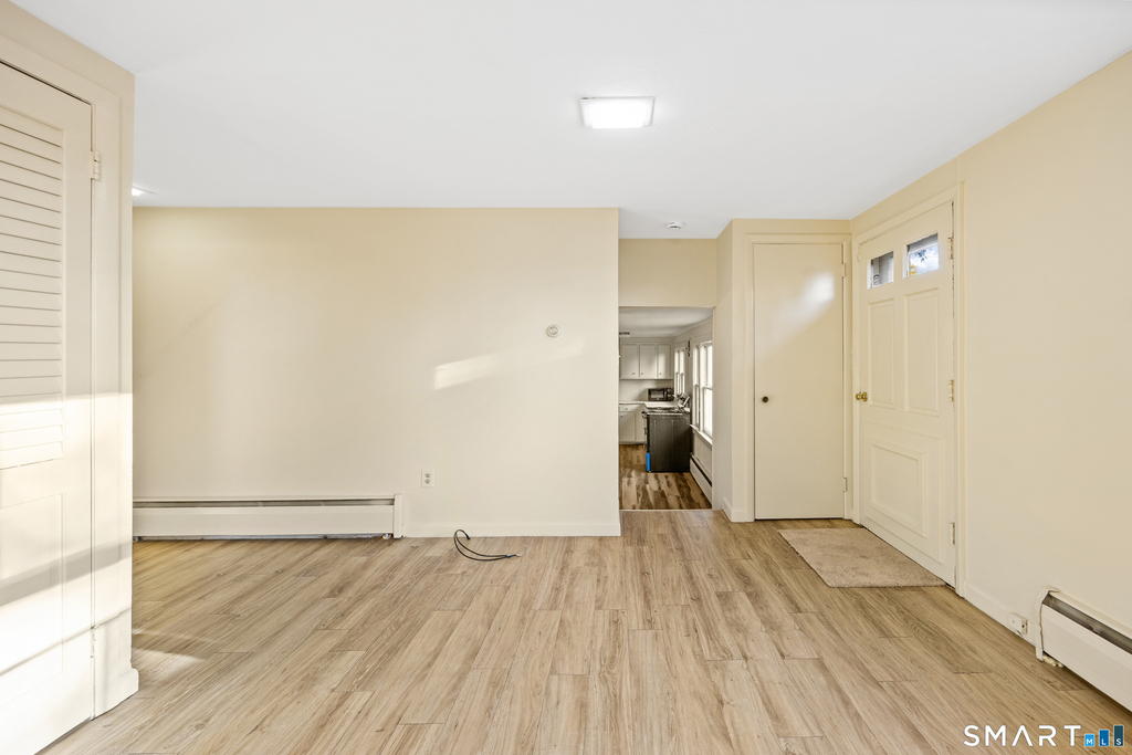 251 East Johnson Avenue - Photo 6