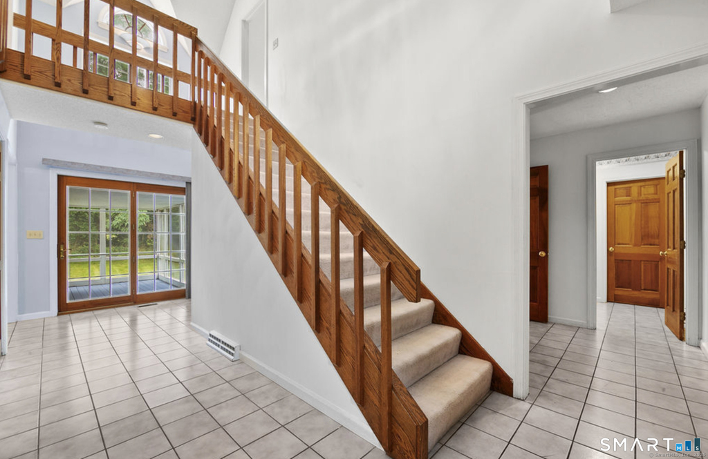 95 Old Farms Road - Photo 3