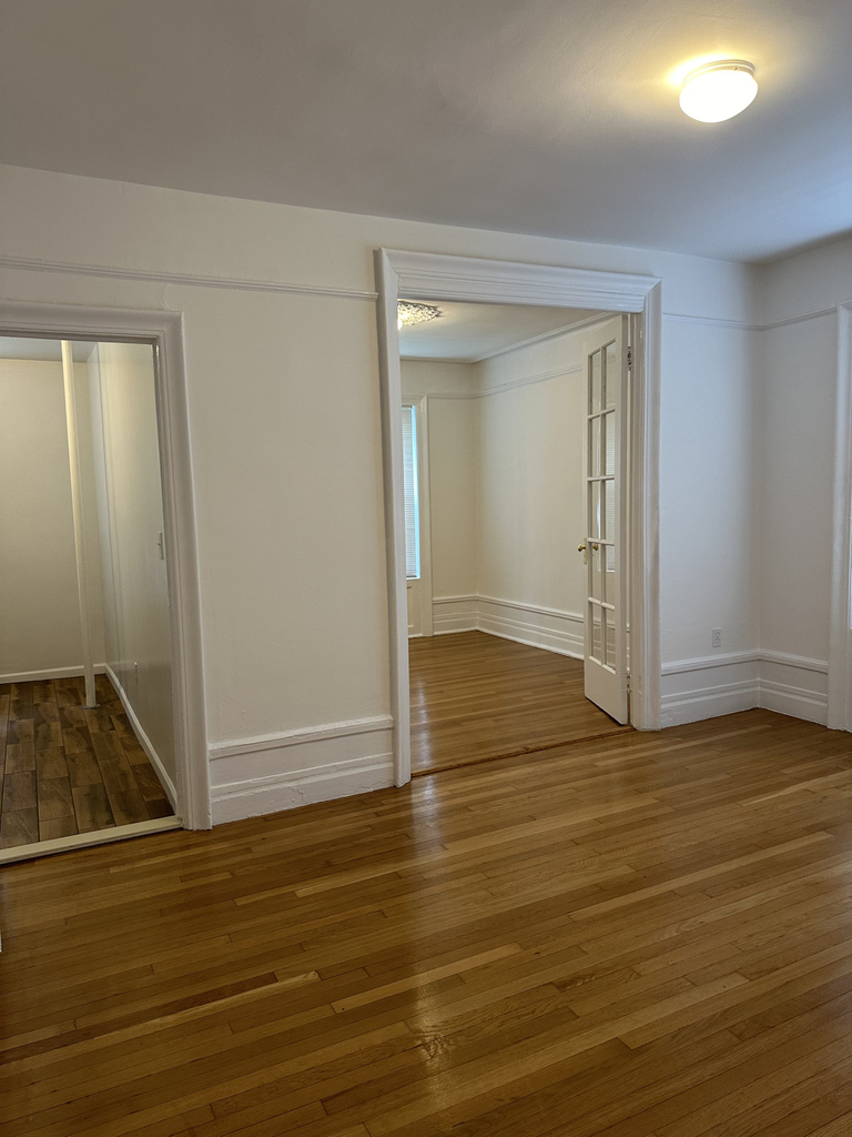 30-47 29th Street - Photo 2