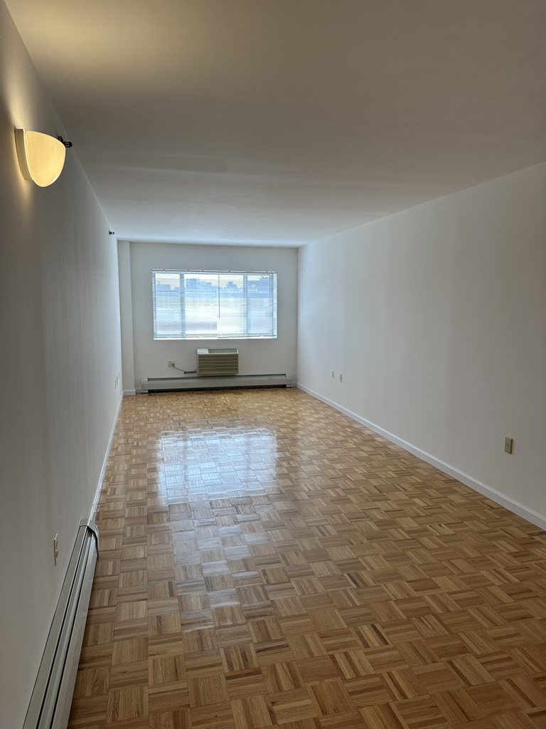31-64 21st Street - Photo 0