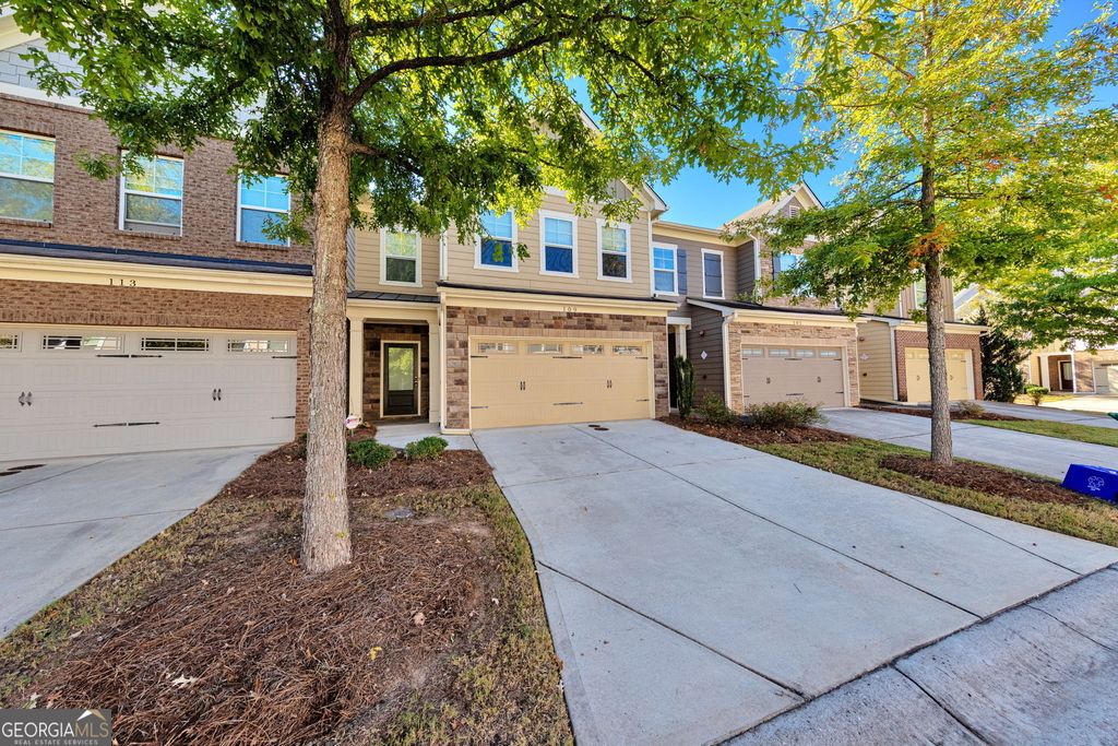 109 Davina Drive - Photo 1