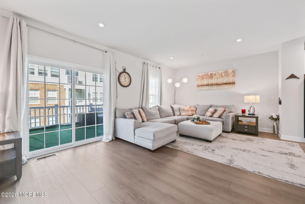 101 Midland Avenue - Photo 12