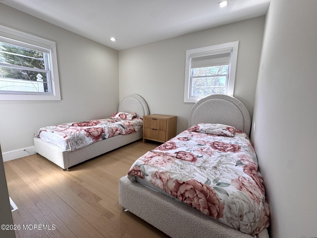 70 Maryland Avenue - Photo 4