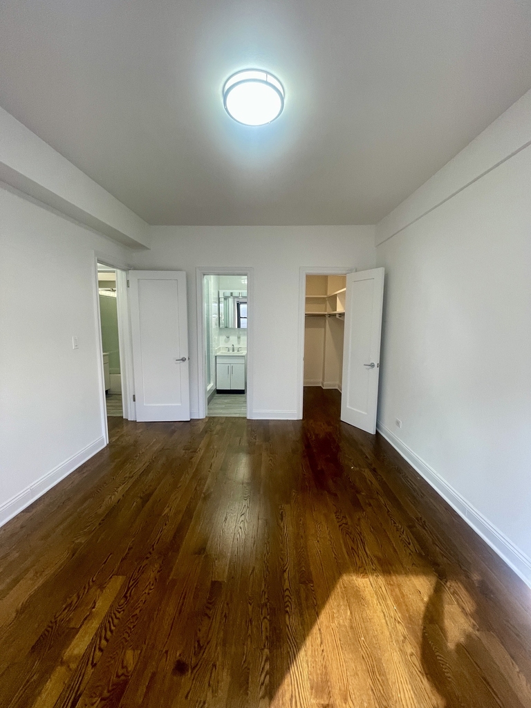 157 East 57th Street, 15G - Photo 6
