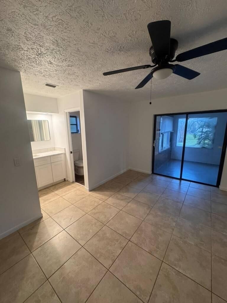 1102 Se Oriental Avenue - Photo 11