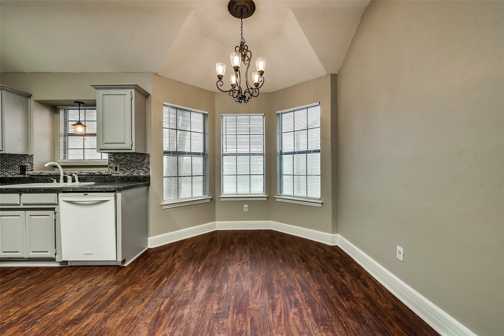 728 Nicole Drive - Photo 25