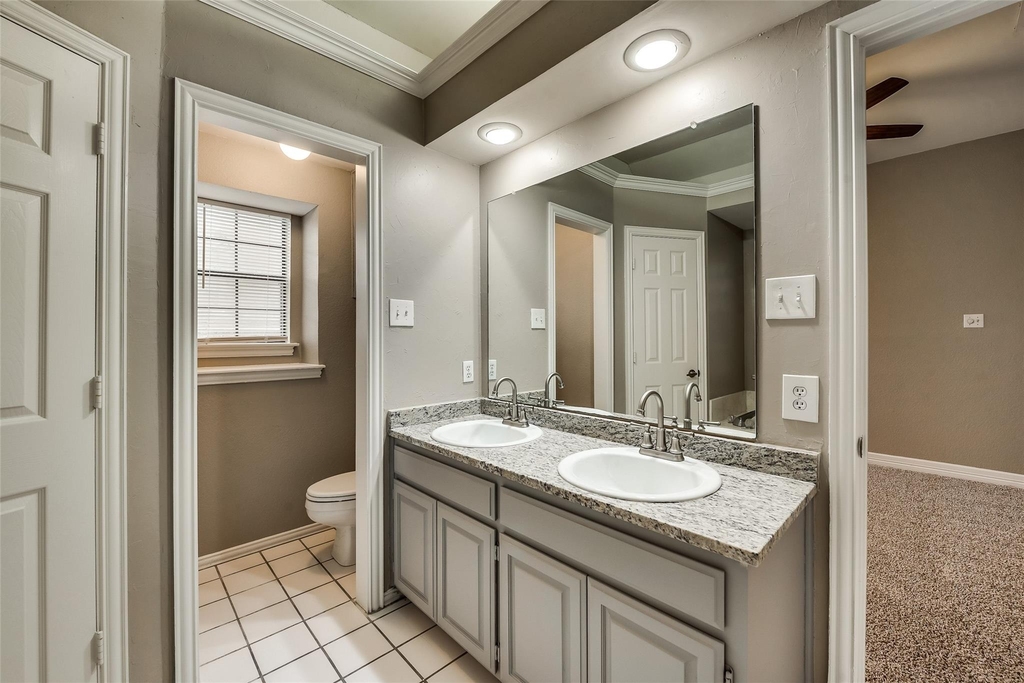 728 Nicole Drive - Photo 5