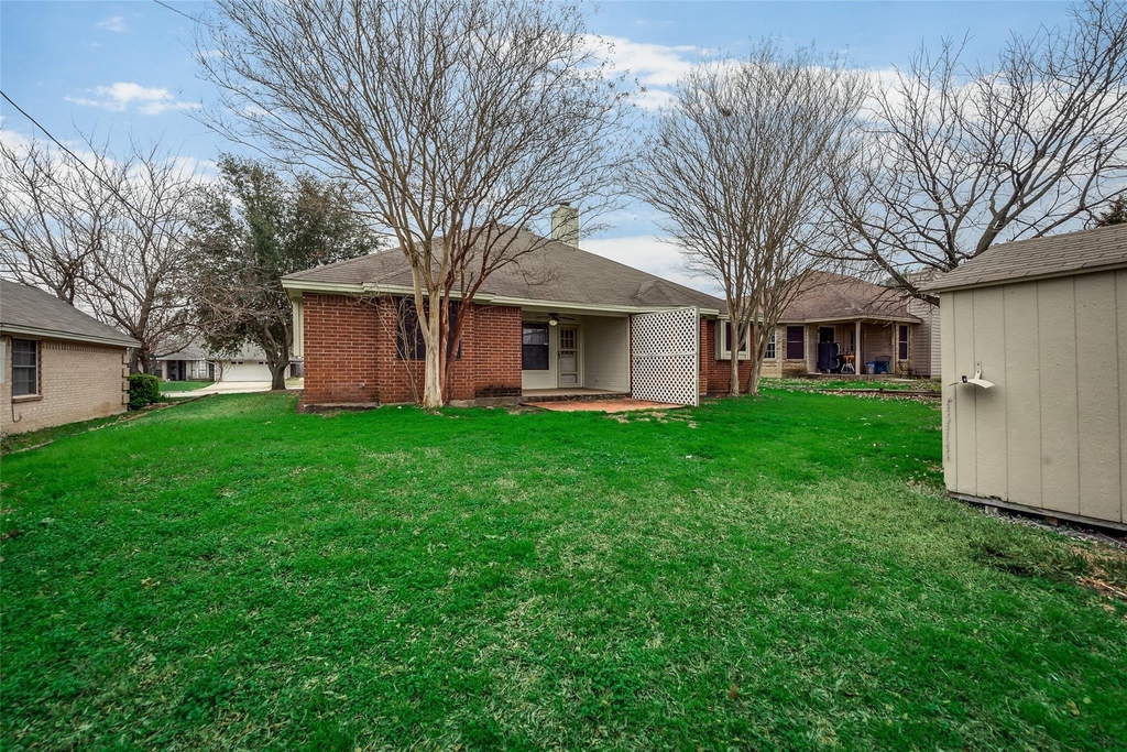 728 Nicole Drive - Photo 13