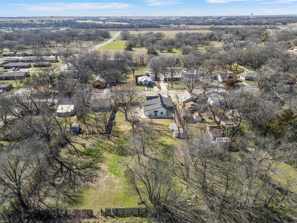 1510 Lindsay - Photo 28