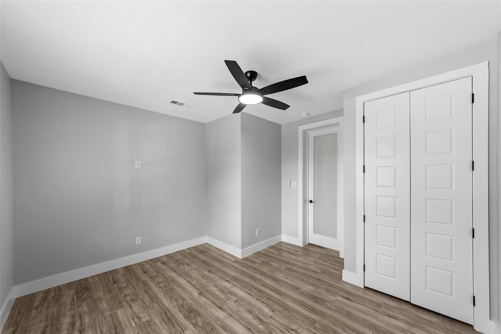 1510 Lindsay - Photo 9