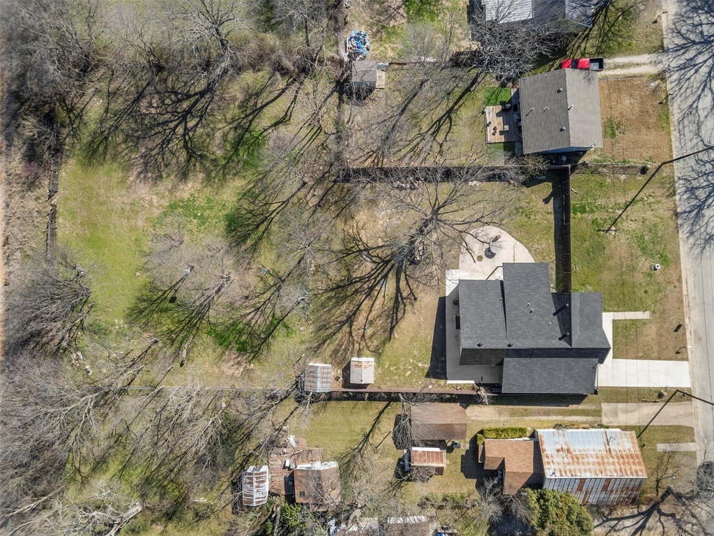 1510 Lindsay - Photo 27