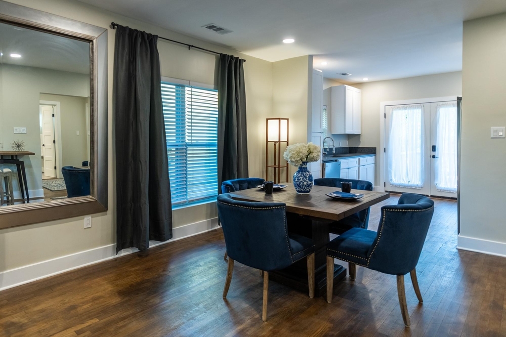 4514 Victor Street - Photo 14