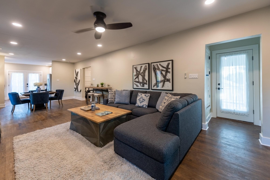 4514 Victor Street - Photo 8