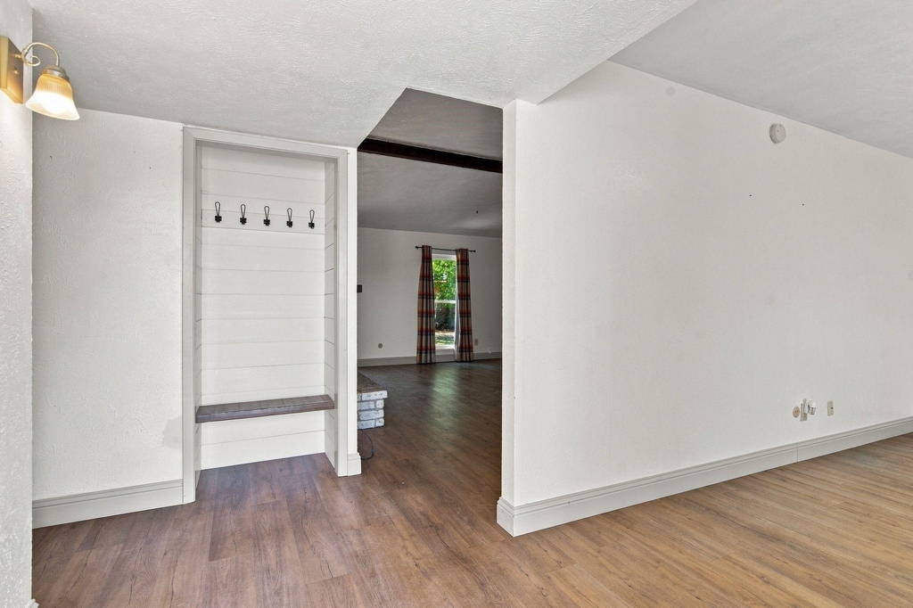 4025 Engleman Street - Photo 3