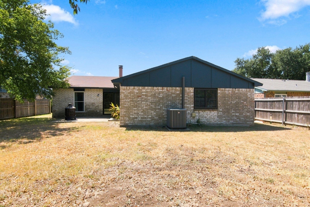 4025 Engleman Street - Photo 34