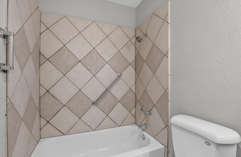 249 E Cunningham Avenue - Photo 21