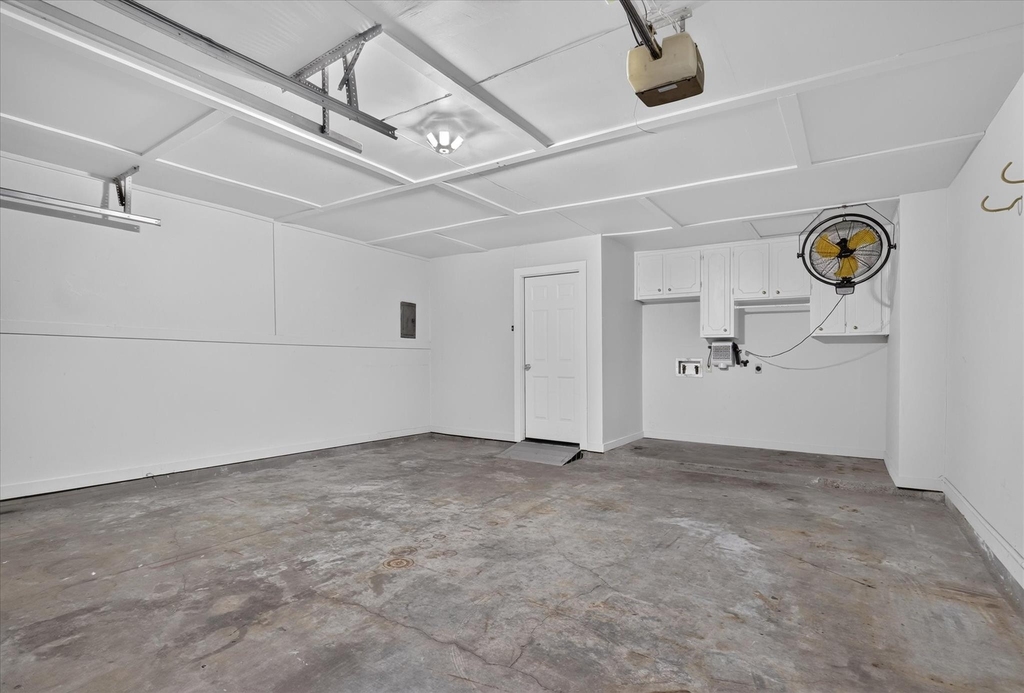 249 E Cunningham Avenue - Photo 35