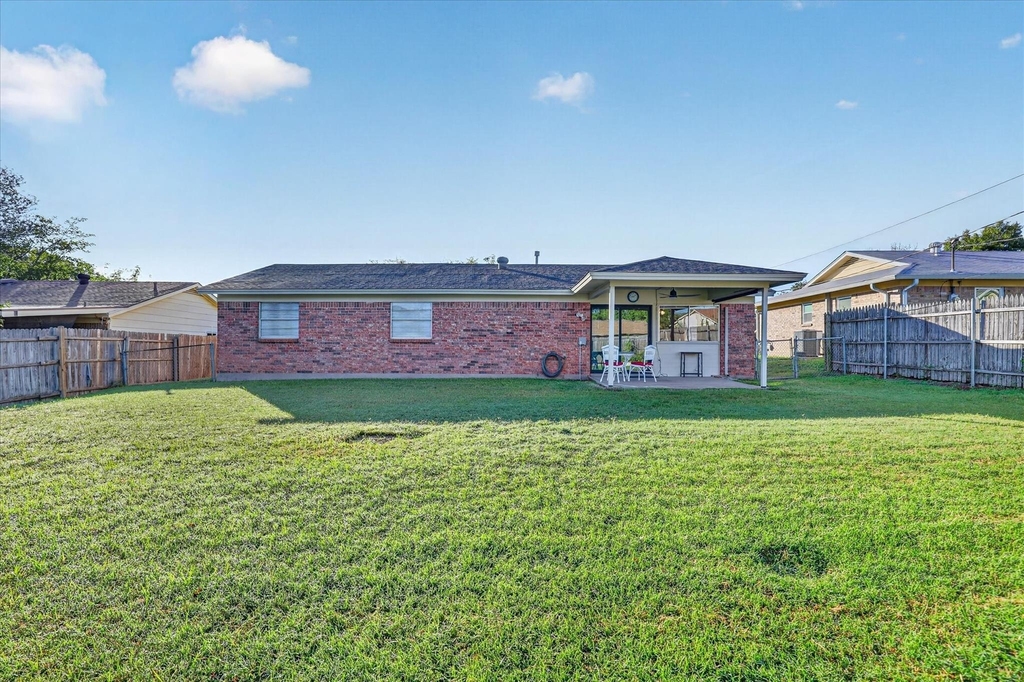 249 E Cunningham Avenue - Photo 37