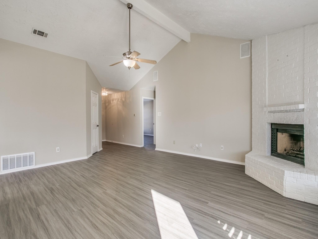 1108 Colmar Drive - Photo 14