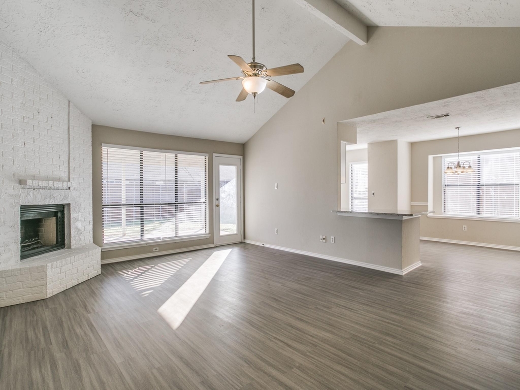 1108 Colmar Drive - Photo 12