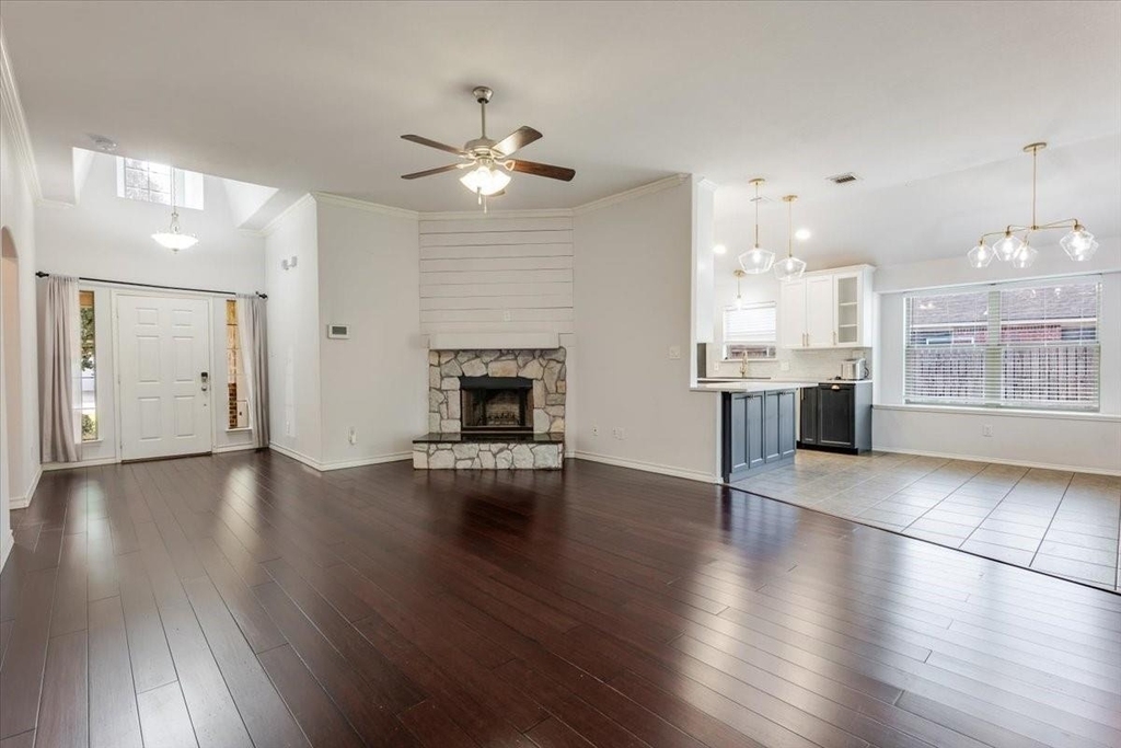 237 Whispering Dell Lane - Photo 2