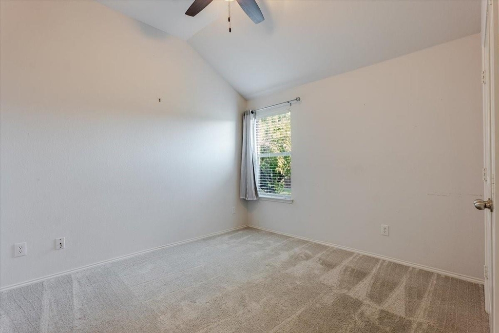 237 Whispering Dell Lane - Photo 16