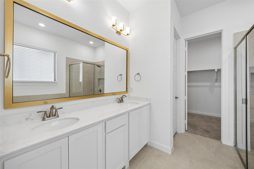 708 Kendall Lane - Photo 6
