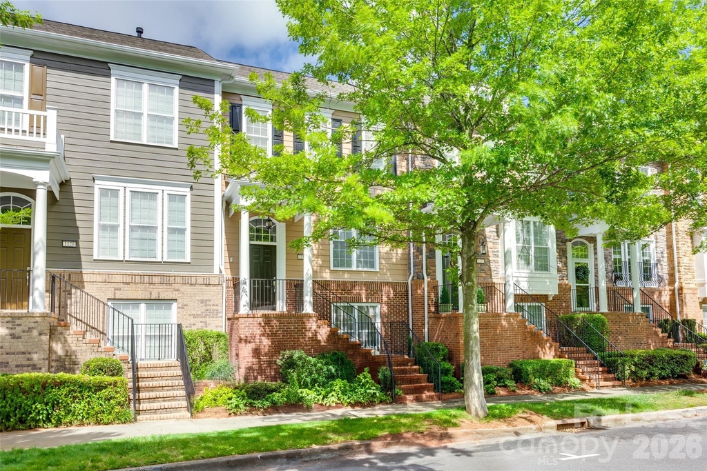 1118 Drayton Court - Photo 27
