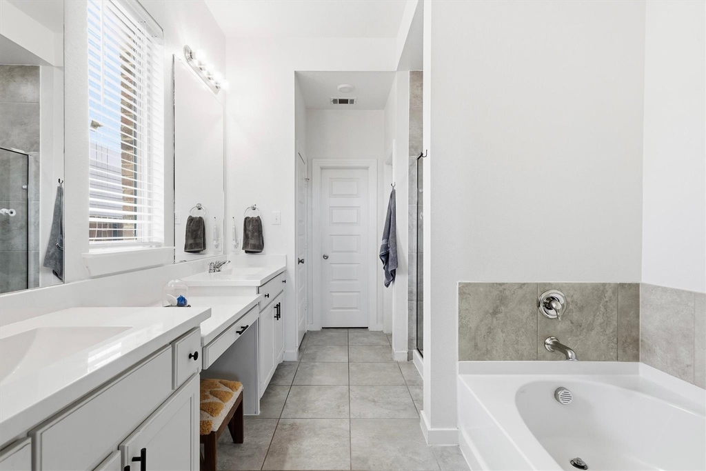 2034 Clearmist Way - Photo 18