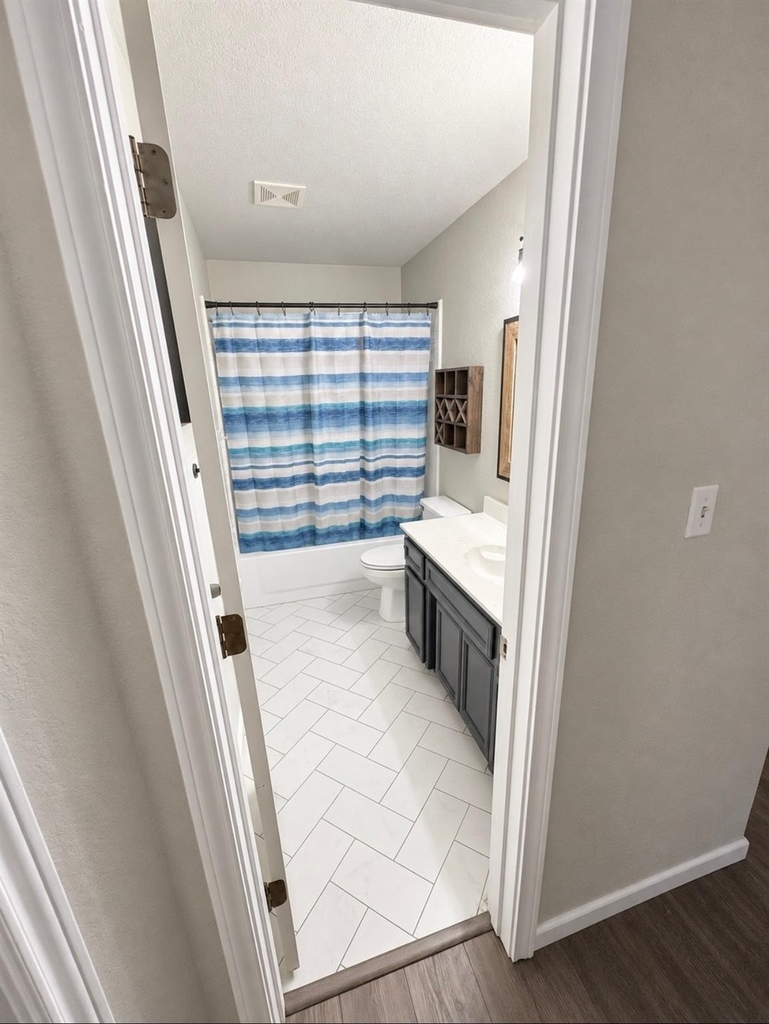 4807 Embers Drive - Photo 4