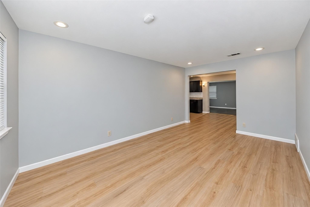 4808 Bonnell Avenue - Photo 5