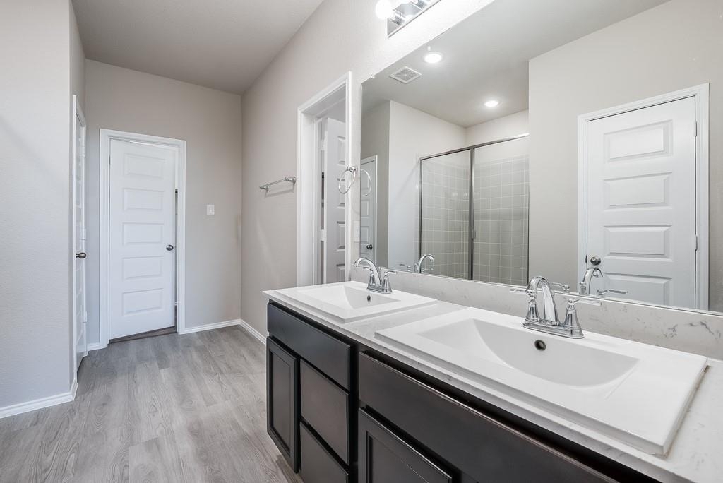 211 Miramar Avenue - Photo 23