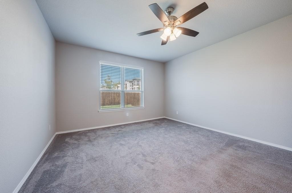 211 Miramar Avenue - Photo 19