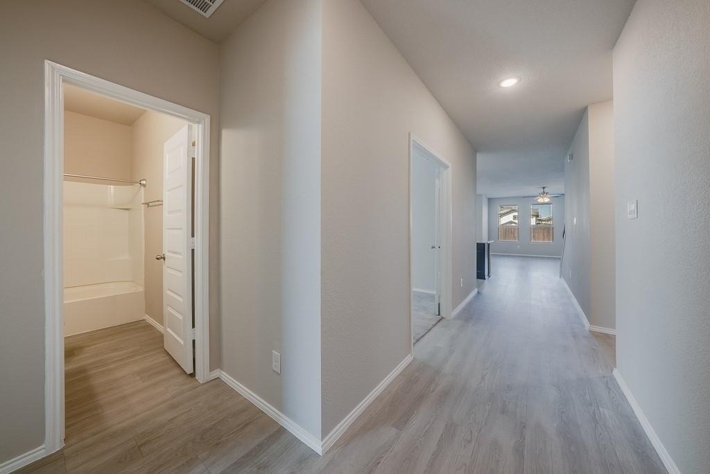 211 Miramar Avenue - Photo 3