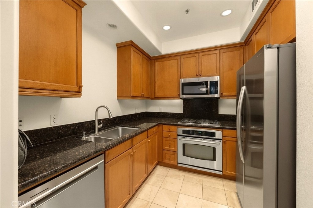 128 N Oak Knoll - Photo 4