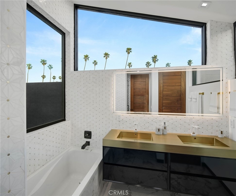840 California Avenue - Photo 37