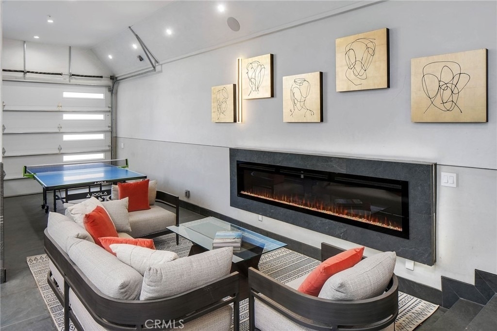 840 California Avenue - Photo 16