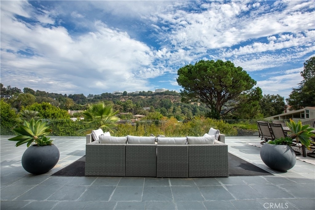 12148 Travis Street - Photo 14