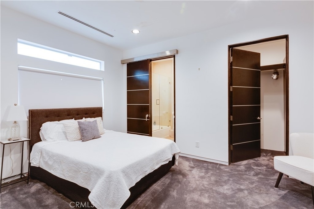 12148 Travis Street - Photo 4