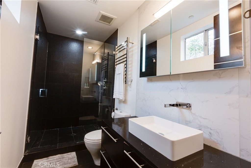 12148 Travis Street - Photo 11