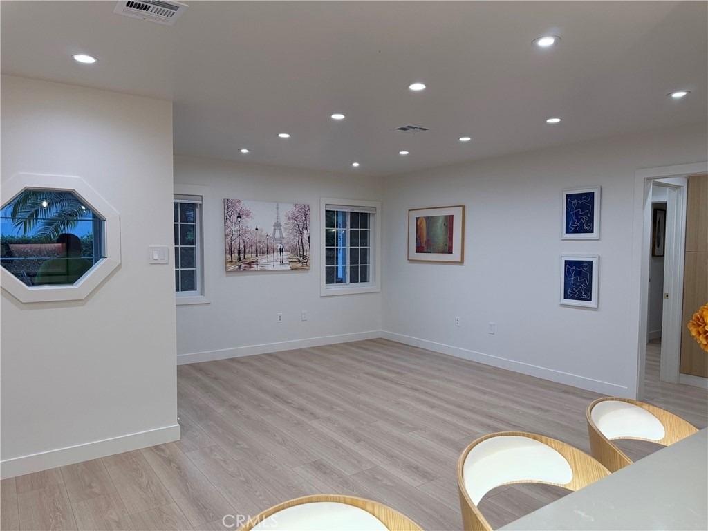 21315 De La Guerra Street - Photo 3