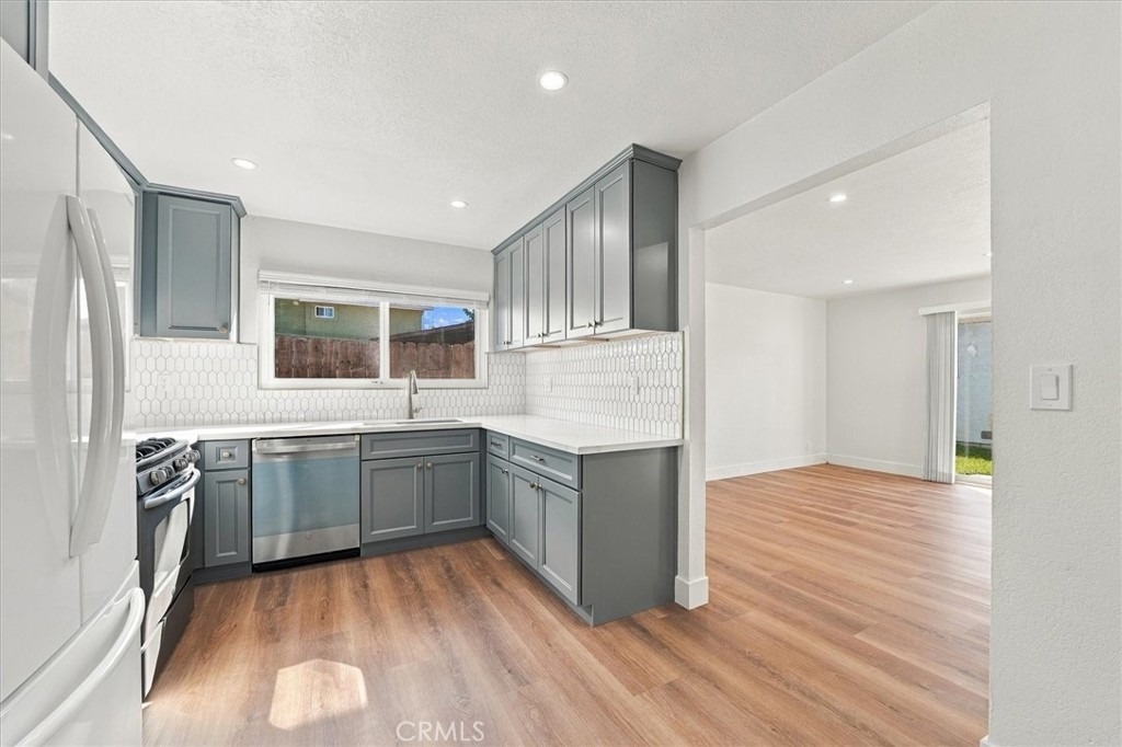 8722 Rose St - Photo 10