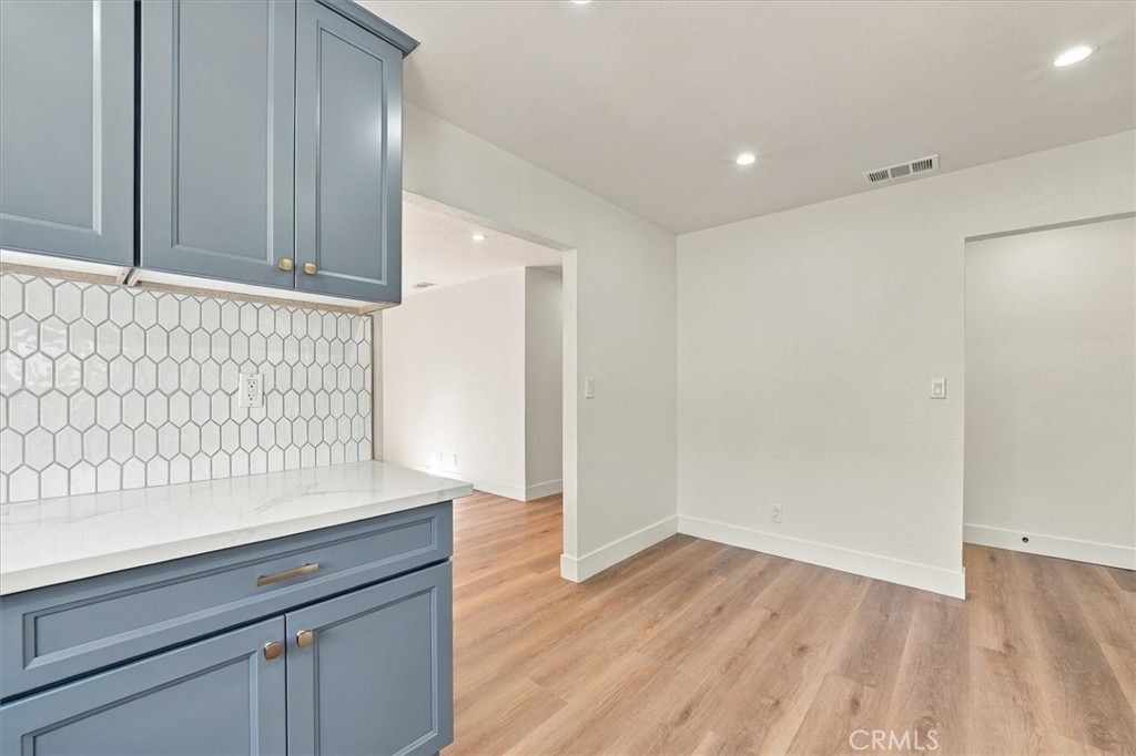 8722 Rose St - Photo 9