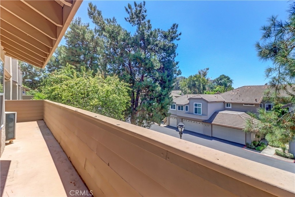24398 Kingston Court - Photo 5