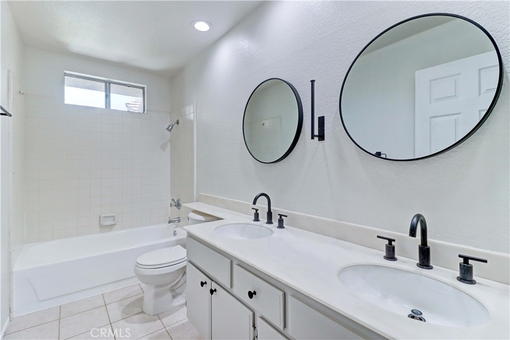 24398 Kingston Court - Photo 23