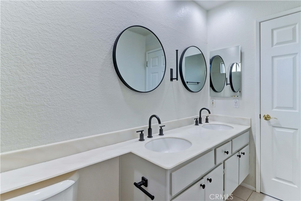 24398 Kingston Court - Photo 25