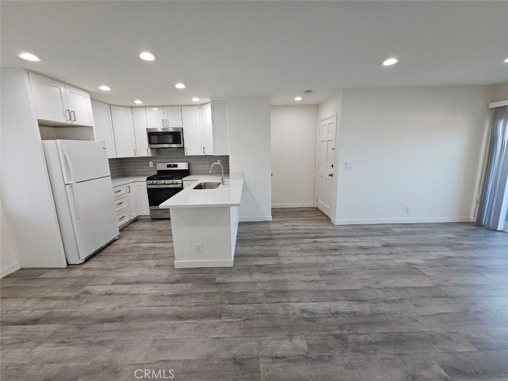 1120 Nicklett Avenue - Photo 7