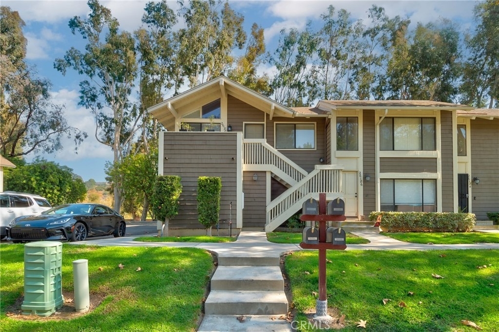 26188 Hillsford Place - Photo 0